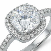 Thumbnail for Ring met steen — productfoto op witte achtergrond