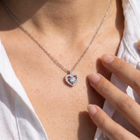 Thumbnail for Zilveren hart ketting — close-up van de details, zilver | SKU: 505744