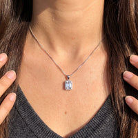 Thumbnail for Ketting met steen — close-up van de details, zilver | SKU: 22559056