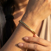 Thumbnail for Waterproof sieraden — close-up van de details, goud | SKU: 9864184-gold
