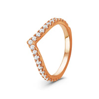 Thumbnail for V ring — productfoto op witte achtergrond, zilver