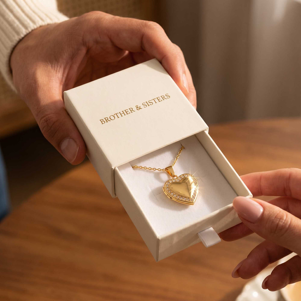 Hartmedaillon met foto en kristallen