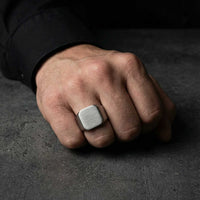Thumbnail for Herenring Rock