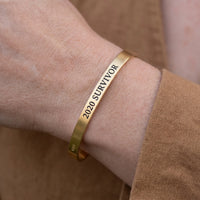 Thumbnail for Bangle — close-up van de details, goud | SKU: 2020s-g
