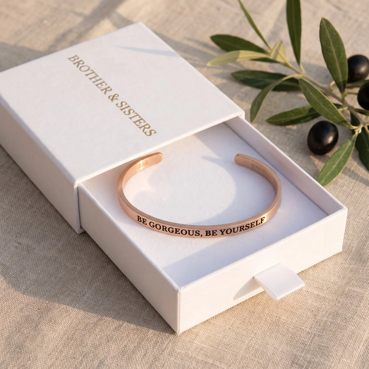 Armband met tekst — in de cadeaudoos, rosé goud | SKU: bgby-rg