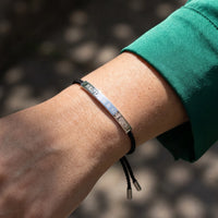 Thumbnail for Touw armband — close-up van de details, zilver | SKU: lecaviar-wg