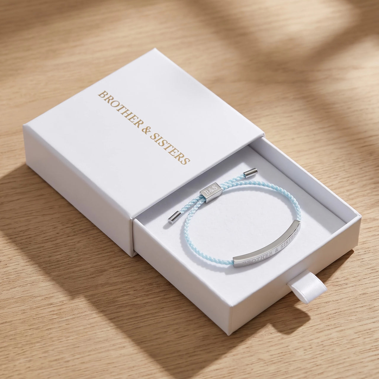 Lichtblauwe armband — in de cadeaudoos, zilver | SKU: leciel-wg
