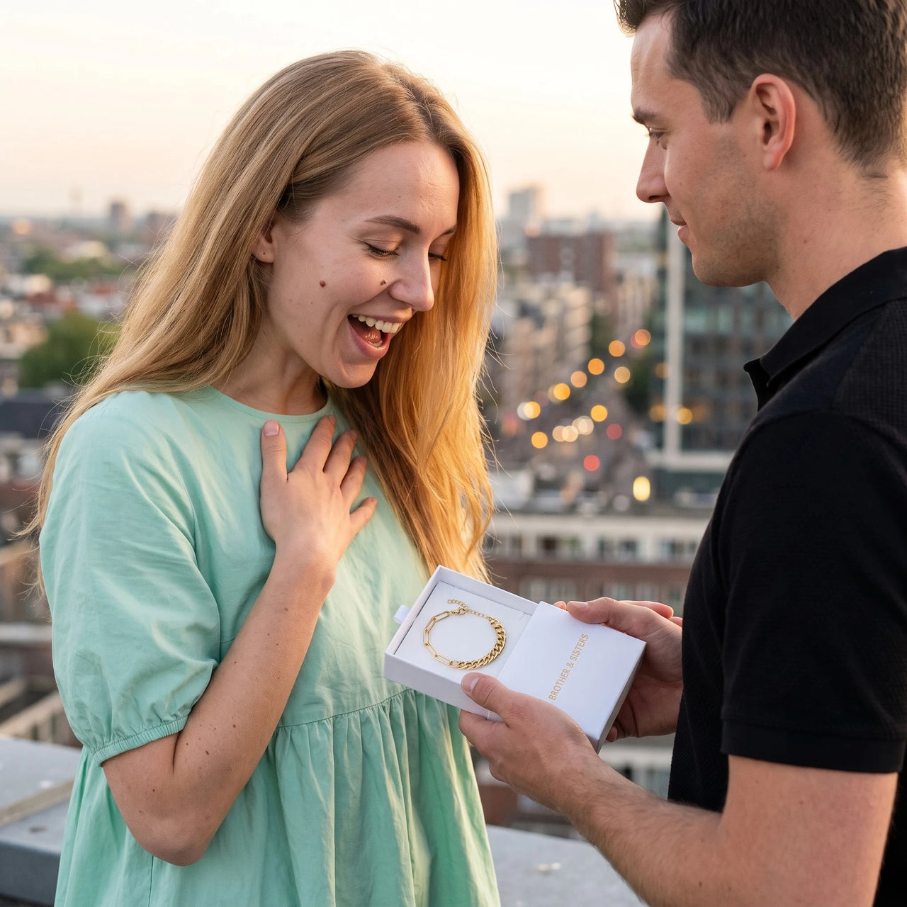 Gouden armband — cadeau gegeven, goud | SKU: ledouble