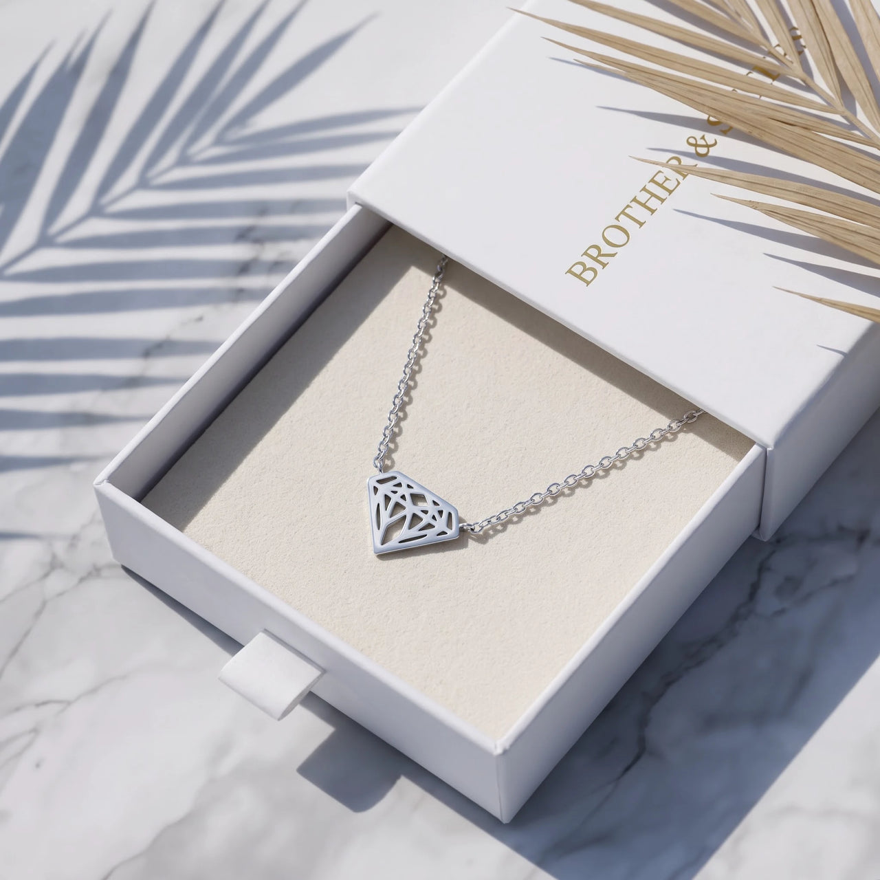 Geometrische ketting — in de cadeaudoos, zilver | SKU: 12791388-white-gold