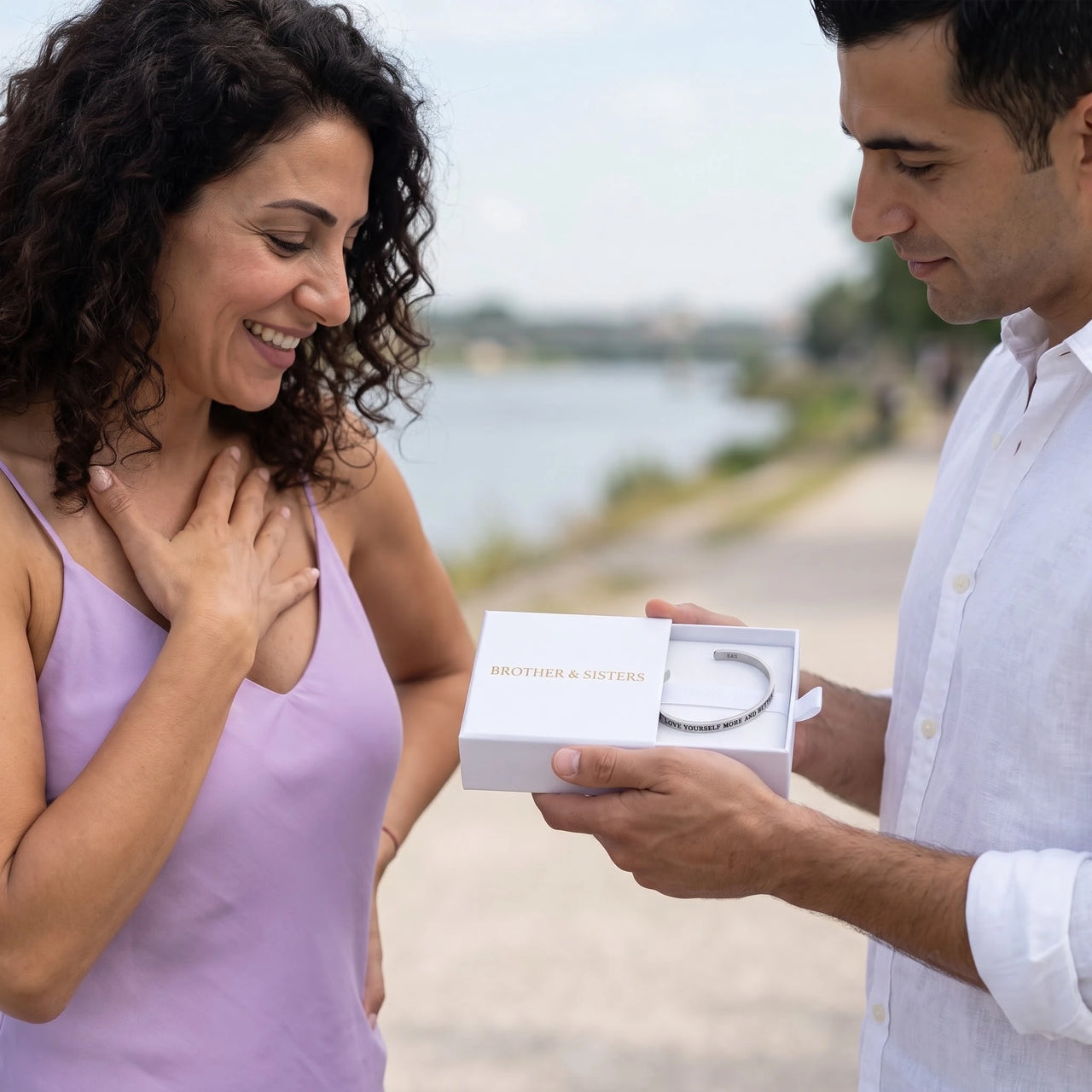 Gegraveerde armband — cadeau gegeven, zilver | SKU: lymab-rg