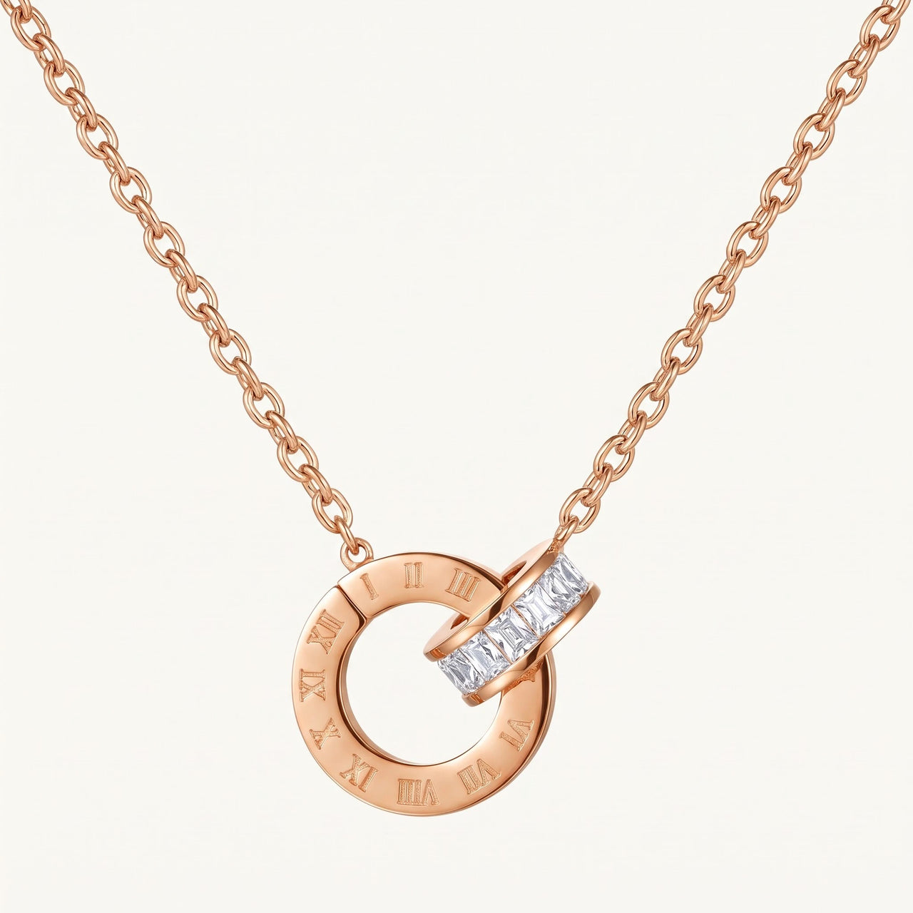Ketting twee ringen — productfoto op witte achtergrond, rosé goud | SKU: 25535378-rose-gold