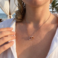Thumbnail for Ketting met hanger — gedragen, echte grootte, rosé goud | SKU: 25535378-rose-gold