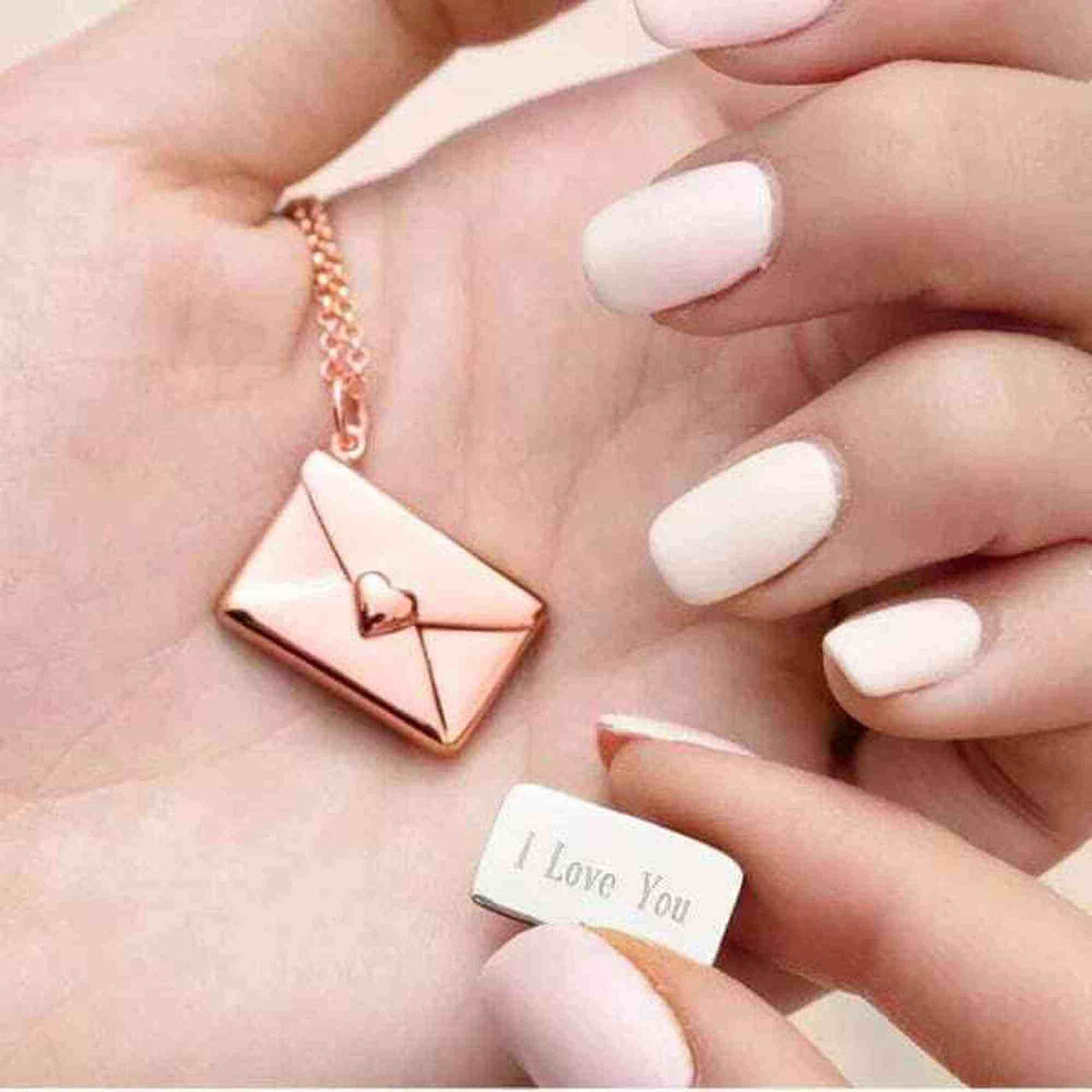 Personalized Envelope Necklace - Personalized Necklace - Brother & Sisters Brother & Sisters