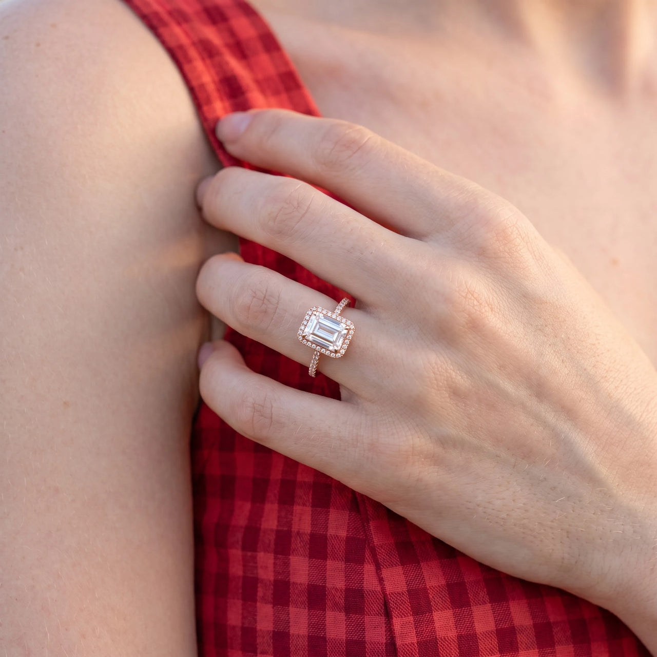Verlovingsring — close-up van de details, rosé goud | SKU: 1969566-4-5-rose-gold