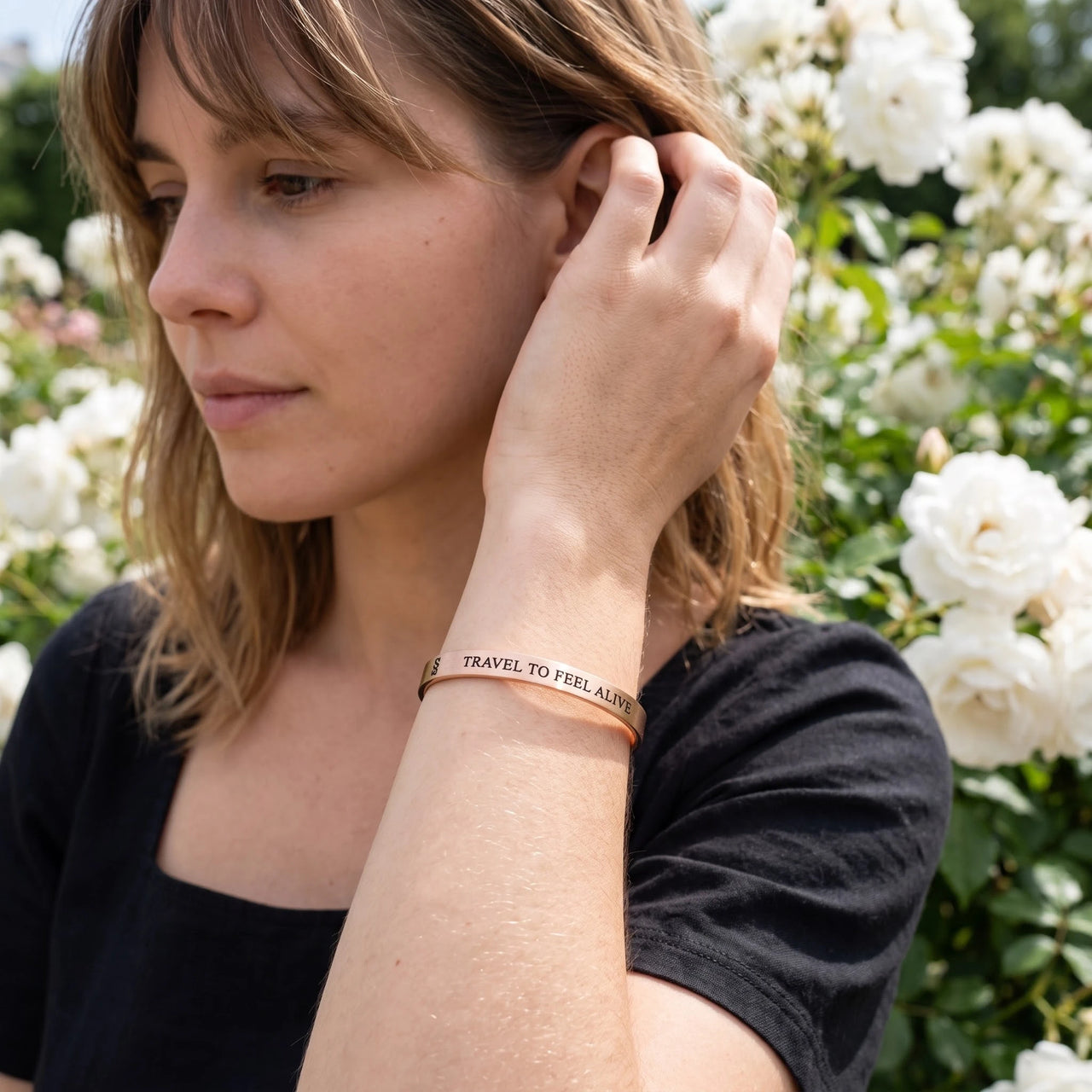 Reis armband — gedragen in het dagelijks leven, rosé goud | SKU: ttfa-rg